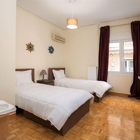 Peaceful Renovated Apartment Near Lycabettus Hill Atenas Exterior foto