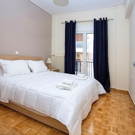 Peaceful Renovated Apartment Near Lycabettus Hill Atenas Exterior foto