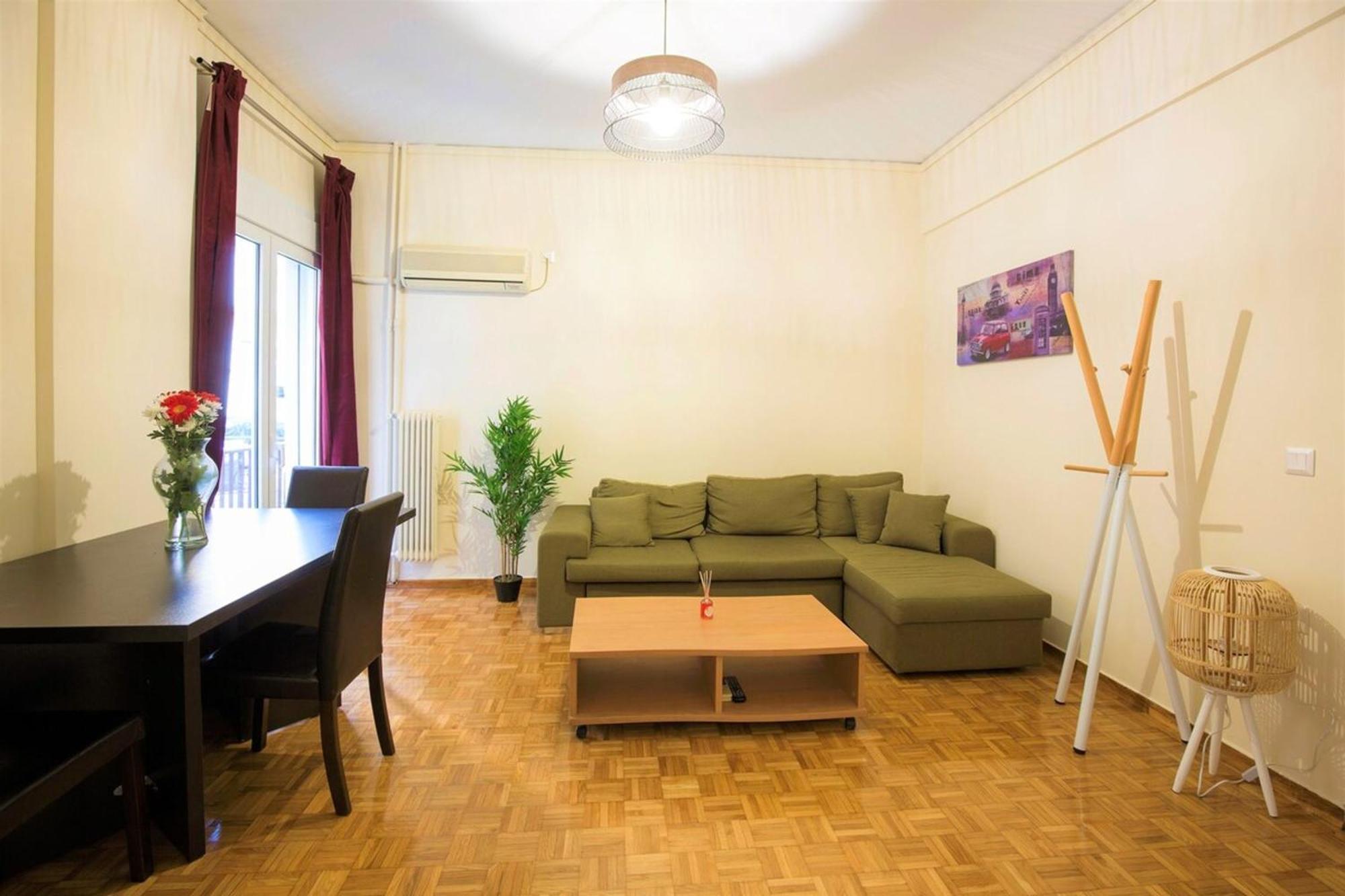 Peaceful Renovated Apartment Near Lycabettus Hill Atenas Exterior foto