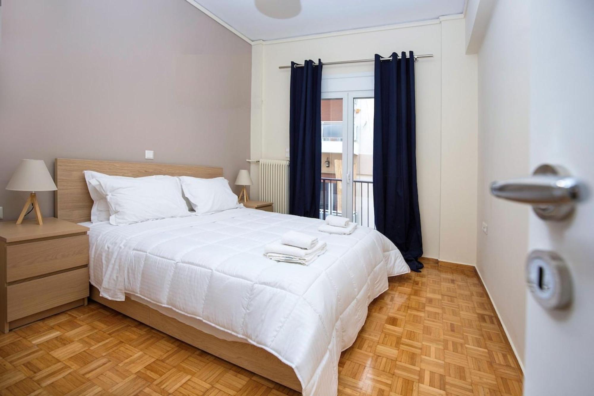 Peaceful Renovated Apartment Near Lycabettus Hill Atenas Exterior foto